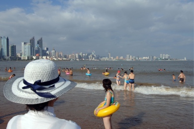 Qingdao, new town beach
