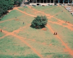 Brasilia, improvised paths