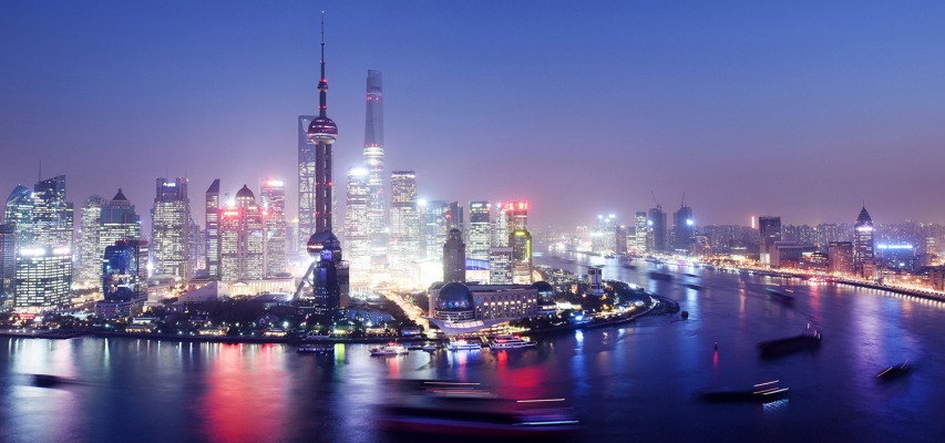 Shanghai-Panorama Vue Bar View towards Pudong