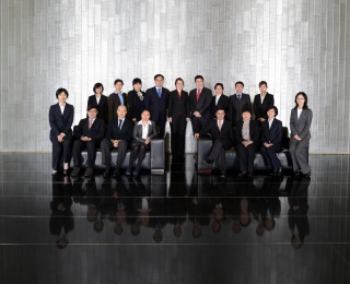 Group portrait of CMS-Hasche Sigle at their Shanghai office